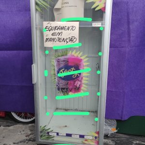 FREEZER VERTICAL METALFRIO COM DEFEITO - RG: 2163476291696-3